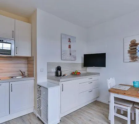 App. 8 In Strandnaher Lage - Bäderstil-villa In Wenningstedt/sylt Apartment Wenningstedt-Braderup